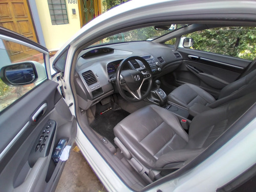 Honda Civic 1.8 Exs At 2010