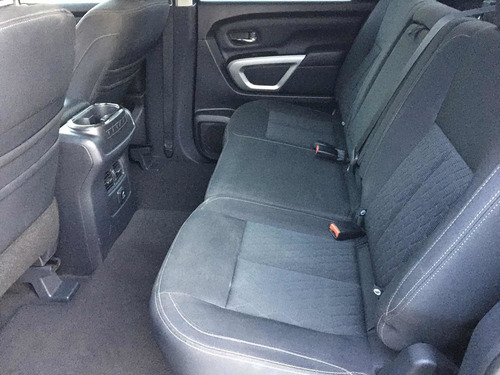 Nissan Titan Sv 2018 4x4 Pick Up 4 Puertas