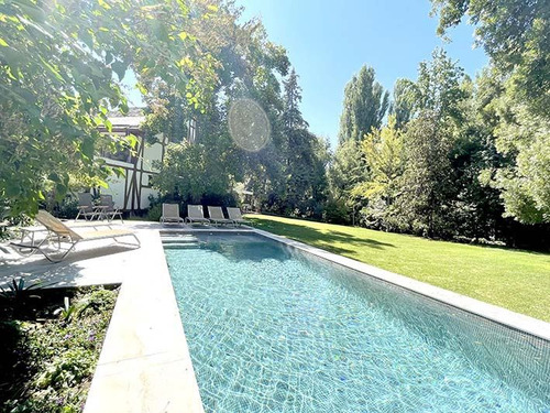 Casa En Venta En Lo Barnechea
