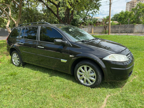 Renault Megane 1.6 DYNAMIQUE GRAND TOUR 16V FLEX 4P MANUAL