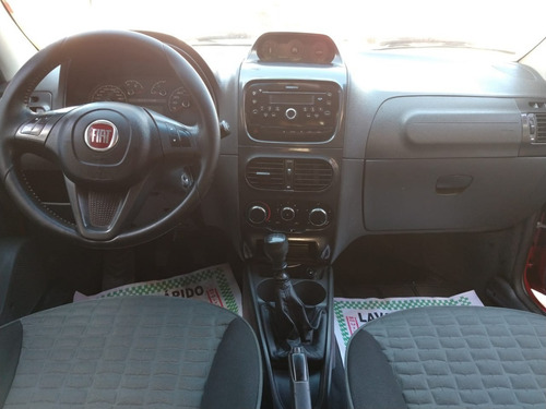 Imagem 11 de 12 de Fiat Strada Cd Adv 1.8 16v 3portas 2015