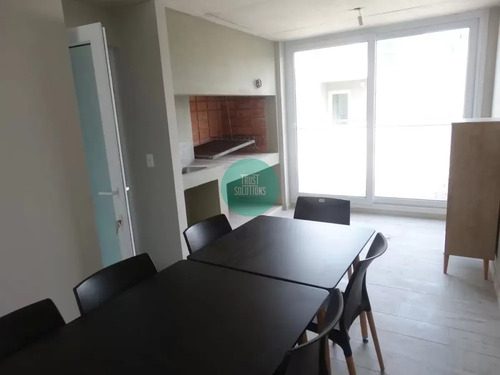 Venta Apartamento P.carretas 2 Dormitorio Ed.greeen Desing A Pasos De La Rambla