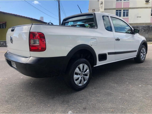 Imagem 6 de 7 de Volkswagen Saveiro 1.6 Mi Total Flex 8v Ce