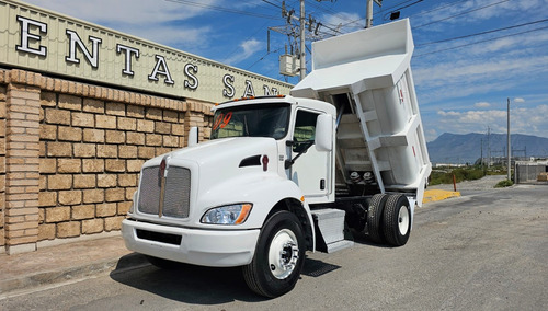 Volteo Kenworth T370 2009 $750,000.00 M.n