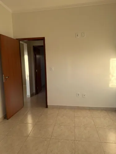 Oportunidade!!! Linda Casa Setor Sul - Anel Viário Lote Comercial