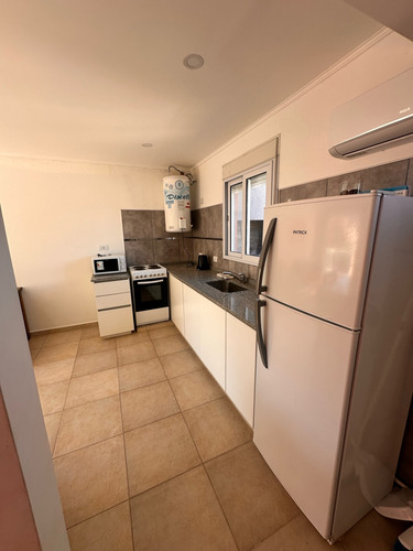 Departamento En Monte Hermoso A 200 Mts Del Mar!