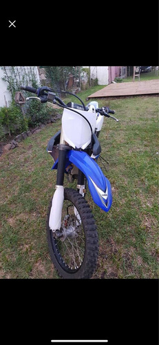 Imagen 2 de 6 de Yamaha Yzf
