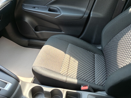 Nissan Versa 1.6 Sense At