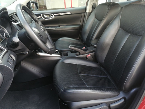 Imagen 9 de 15 de Nissan Sentra Exclusive 2019