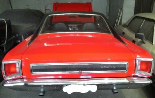 Dodge Charger R\t