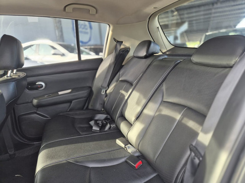 Nissan Tiida SL 1.8/1.8 Flex 16V Aut.