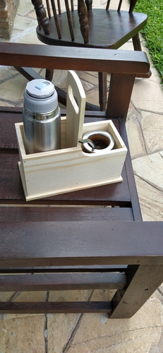 Imagen 7 de 10 de Matera En Madera Para Termos Bala Y Termos Pequeños