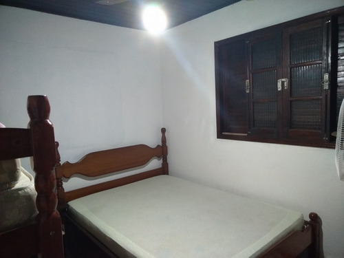 Imagem 8 de 19 de Casa Em Condomínio No Jardim Britãnia- Perto Do Mar E Do Shoppi - 240