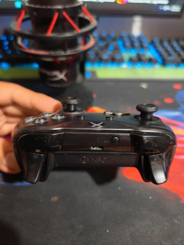 Control Phantom Black Xbox One Negro (Reacondicionado)