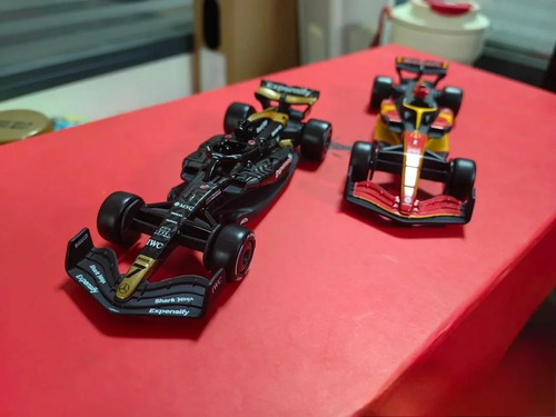 Miniatura Carro Formula 1 Mc Donalds F1 O Filme 1/43 Set 2un Vermelho