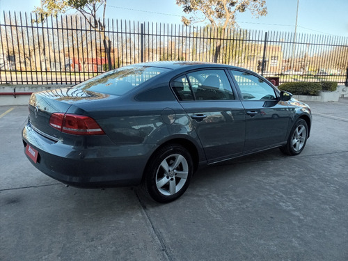 Imagen 5 de 9 de Volkswagen Passat 1.8 Tsi Confort 2014