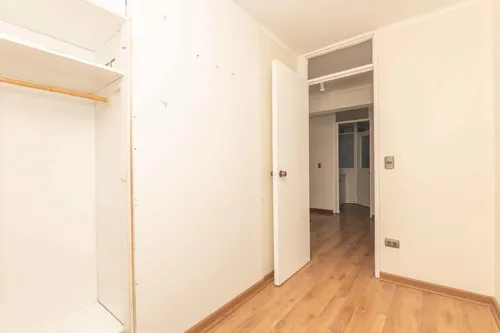 Edificio Huerfanos (1 Est.) Piso 1