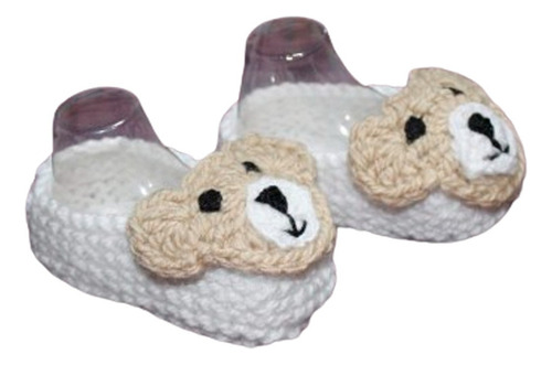 Conjunto Tejido De Zapatitos Y Gorro De Ositos Para Bebé