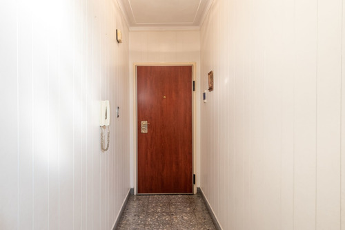 Imagen 2 de 26 de Venta Dpto 3 Amb C/balcon En Pompeya. Pura Luz!