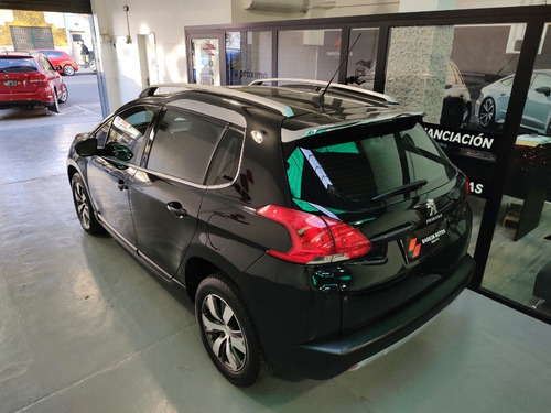 Imagen 8 de 12 de Peugeot 2008 Feline *bareinautos
