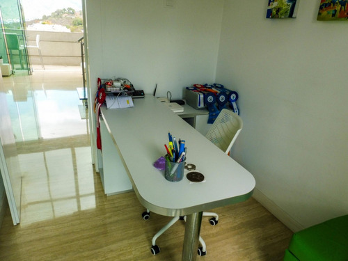 Apartamento Duplex En Venta/ Las Mesetas Santa Rosa De Lima/ Mg 4-6297