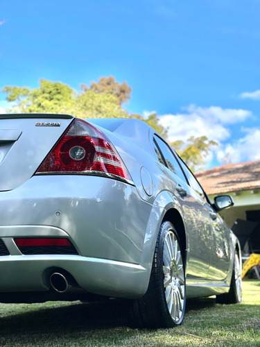 Ford Mondeo 3.0 St V6