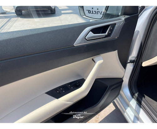 Volkswagen Virtus Comfortline At