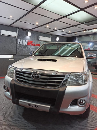 Toyota Hilux Srv Automatica 4x4 Cuero Muy Buen Estado