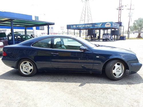 Imagen 2 de 13 de Mercedes Benz Clk W208 Coupe