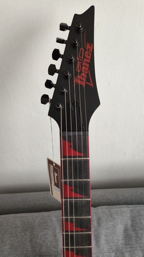 Guitarra Ibanez Gio Grg131dx Negro Mate Y Rojo Nueva En Caja Diestro Negro Maple (Usado)