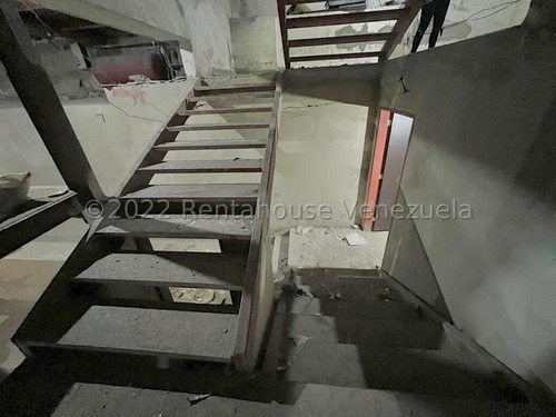 Imagen 15 de 30 de Local Comercial_en_venta_en_caracas_en_chuao_ Rah-22-24750 Orlando Figueira 04125535289/04242942992