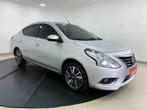 Imagem 9 de 20 de Nissan Versa 1.6 16v Sl Aut. 4p