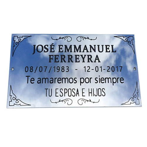 Imagen 4 de 10 de Placa Grabada En Metal Bronce, Homenaje, Recordatoria. 15x10