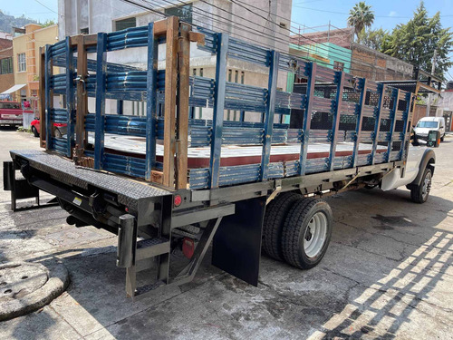 Imagen 8 de 15 de Ford F550 2012
