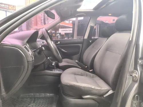 Volkswagen Jetta Atm Trend Line Con Techo
