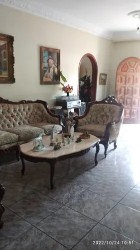 Quinta De 5 Pisos, Las Tunitas
