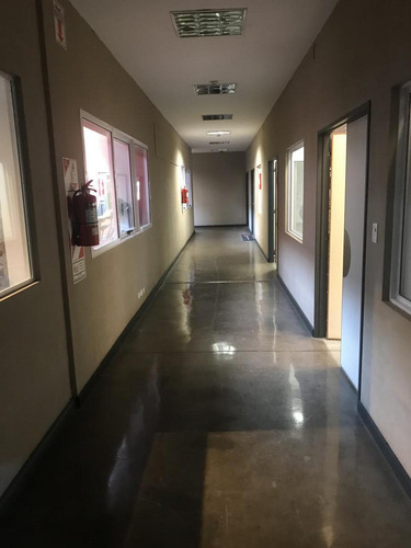Imagen 20 de 25 de Oficinas En Venta En Castelar