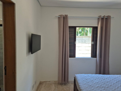 Linda Casa! Com 3 Quartos Suites À Venda, 200 Metros Quadrados