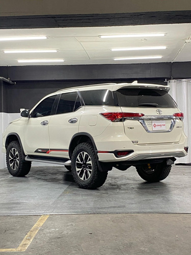 Toyota Fortuner Dubai Automática 2019