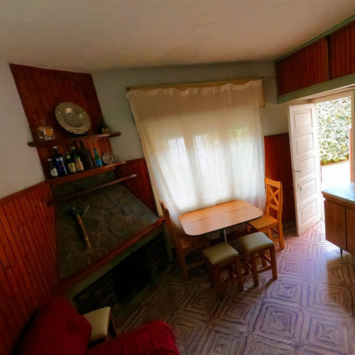Imagen 9 de 18 de Casa Con Espacio Aéreo Lugar Para Auto. Sin Expensas.