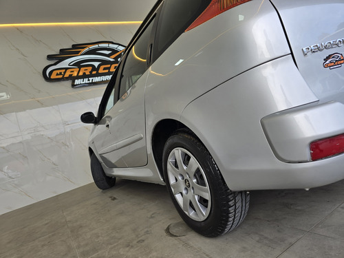 Peugeot 207 1.4 Xr Flex 5p