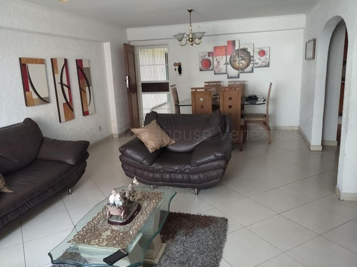 Imagen 2 de 12 de Apartamento En Venta En Urb El Centro Maracay Db 23-4807