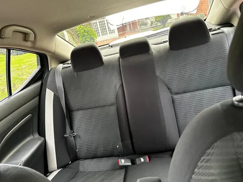 Nissan Versa 1.6 Advance