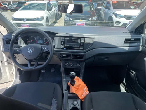 Volkswagen Polo Track 1.0 Flex 12V 5p