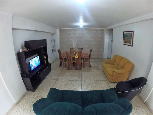 Imagen 4 de 14 de Apartamento En Venta El Bosque