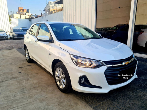 Imagen 18 de 23 de Nuevo Chevrolet Onix 1.2 Lt Tech 2023 0km Color Smartin5