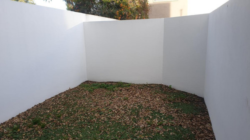 Imagen 9 de 15 de Duplex De 4 Ambientes Con Cochera En Ituzaingó Norte