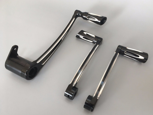 Kit Pedales De Cambio Y Freno Deep Cut Para Harley Softail