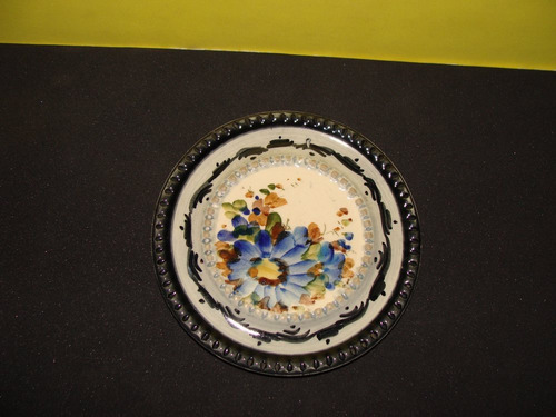 Plato Decorativo Pequeño Tipo Talavera En Rosario Gris Oscuro (Usado)