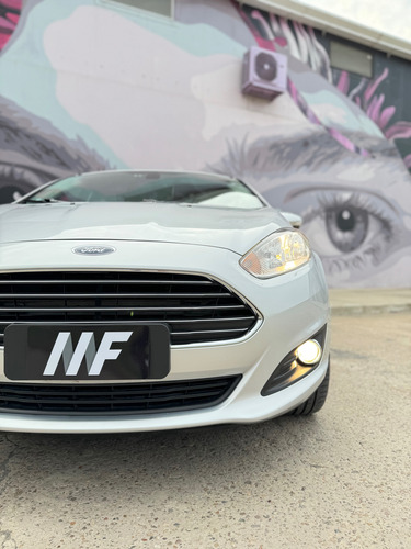 Ford Fiesta Kinetic 1.6 Titanium 120cv